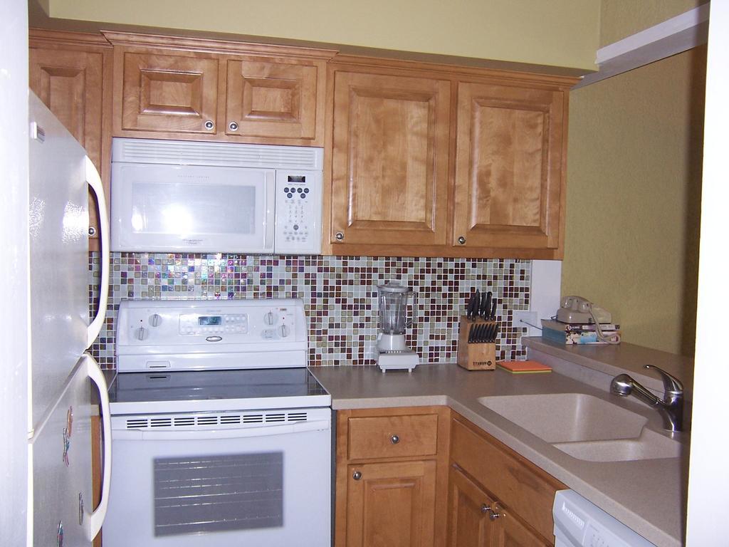 Sunrise Beach Club And Villas - Paradise Island Room photo